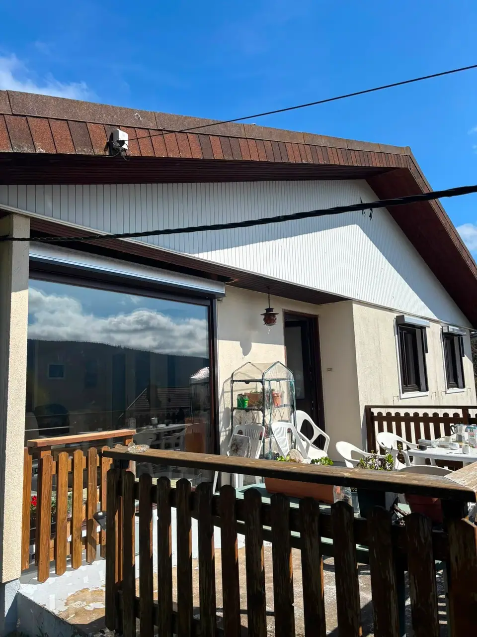 Façade enduite côté terrasse