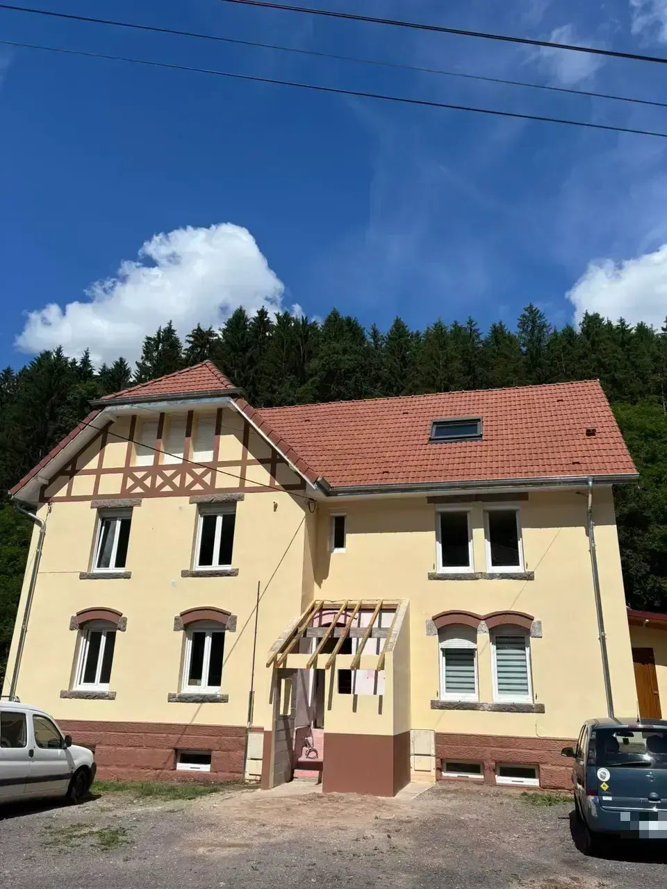 Détail de la finition sous l'auvent